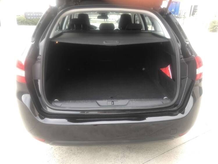 Peugeot 308 SW 1.5 BLUEHDI