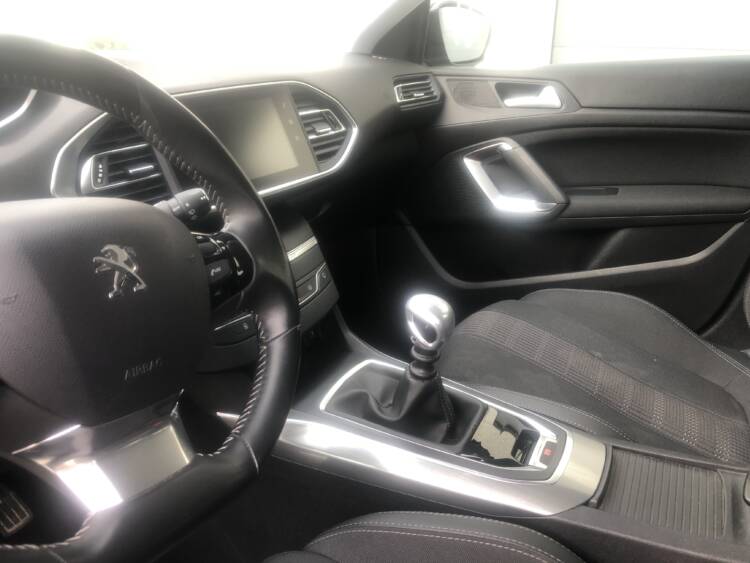 Peugeot 308 SW 1.5 BLUEHDI