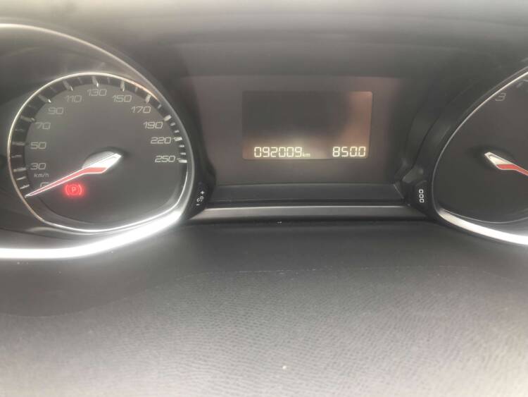 Peugeot 308 SW 1.5 BLUEHDI