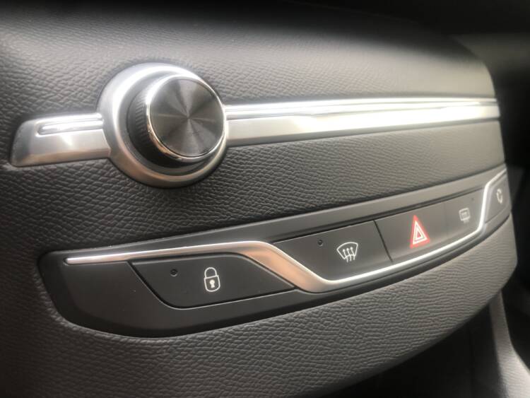 Peugeot 308 SW 1.5 BLUEHDI