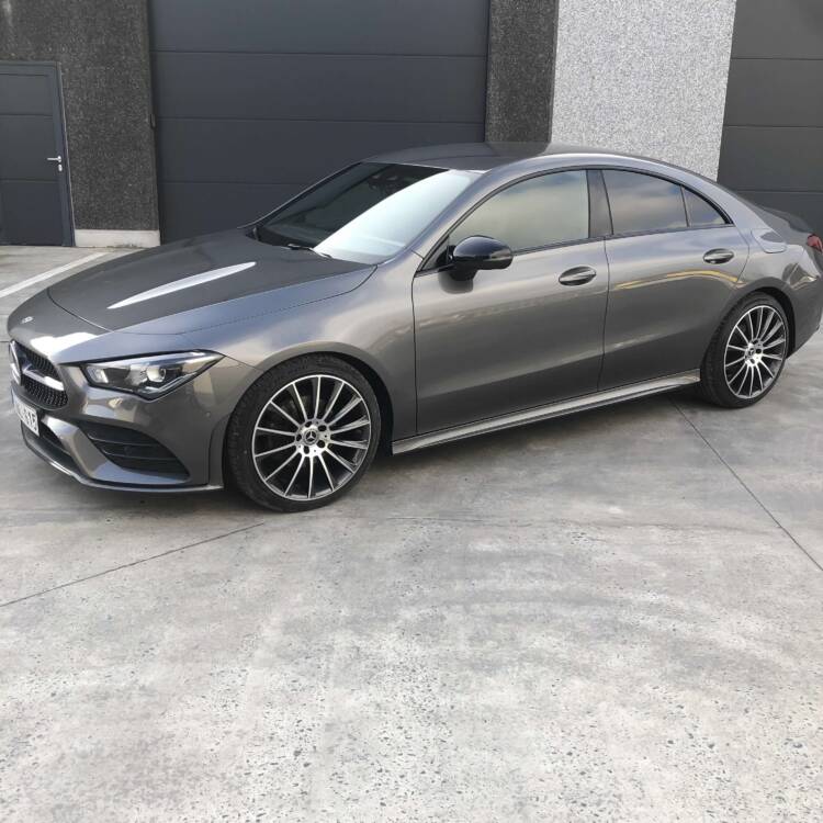 Mercedes-Benz CLA 180D KIT AMG