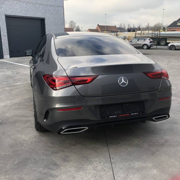Mercedes-Benz CLA 180D KIT AMG