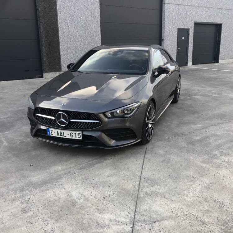 Mercedes-Benz CLA 180D KIT AMG