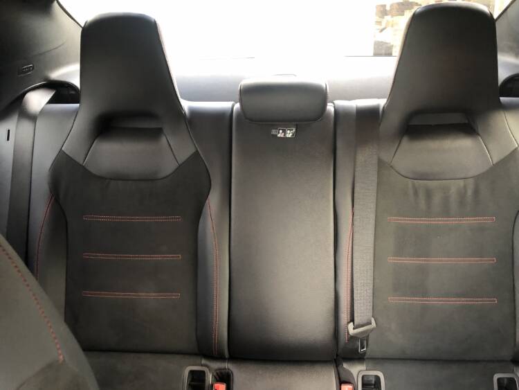 Mercedes-Benz CLA 180D KIT AMG