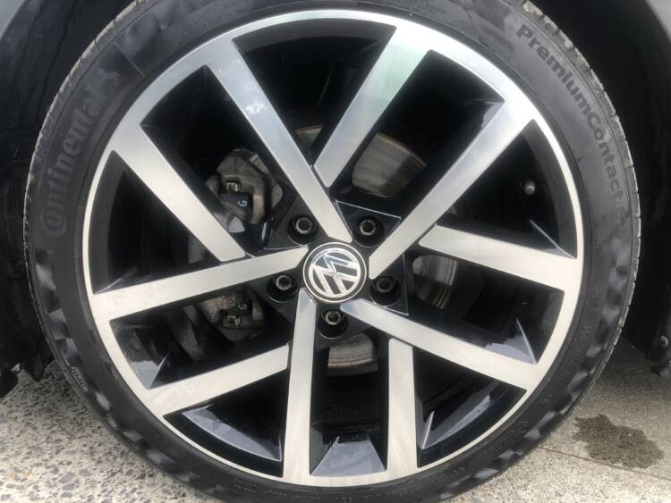 Volkswagen Golf 7R 1.5 TSI  DSG7