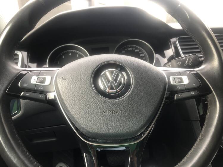 Volkswagen Golf 7R 1.5 TSI  DSG7